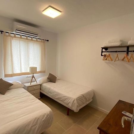 Apartamento Para 4-5 Personas En Es Pujols, Formentera Eksteriør billede