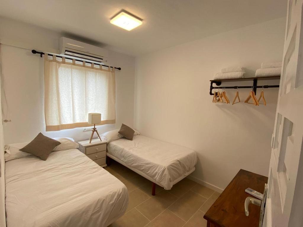 Apartamento Para 4-5 Personas En Es Pujols, Formentera Eksteriør billede